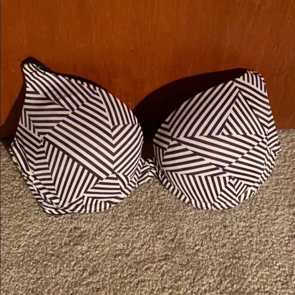 VS push-up bra